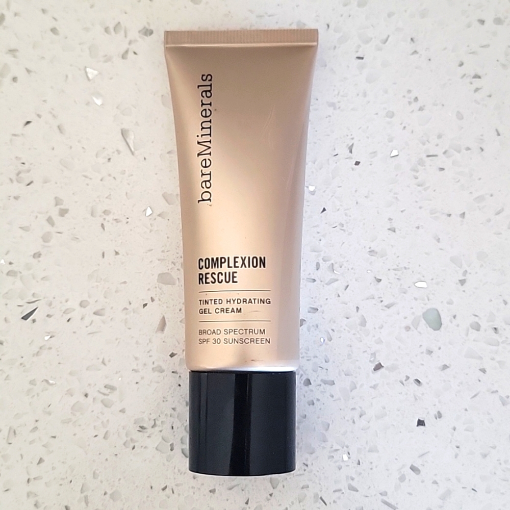 BareMinerals complexion rescue tinted hydrating gel cream with spf 30